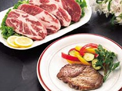 【冷凍】A40 イベリコ豚ステーキ用(ベジョータ)4枚